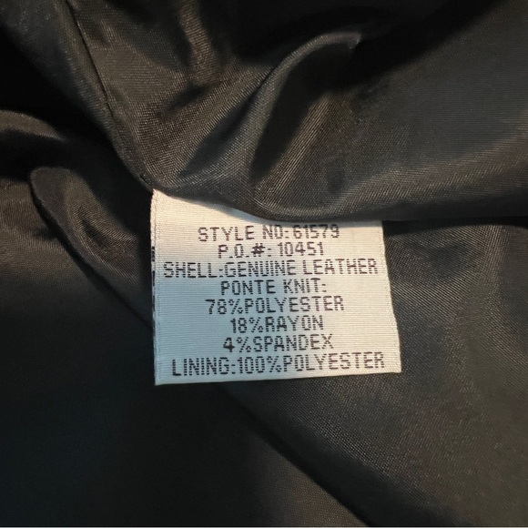 💯% Leather fitted Jacket black stripe - Picture 9 of 9